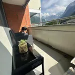 Mit Bergblick Titlis, Luzern, Pilatus,