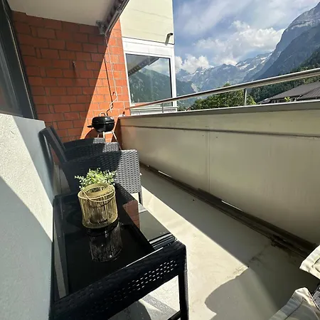 Mit Bergblick Titlis, Luzern, Pilatus,